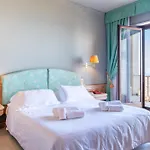 Hotel 501