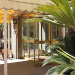 Hotel 501 4*