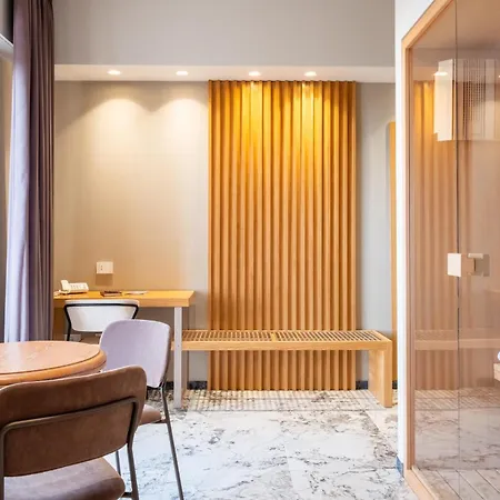 501 Hotell