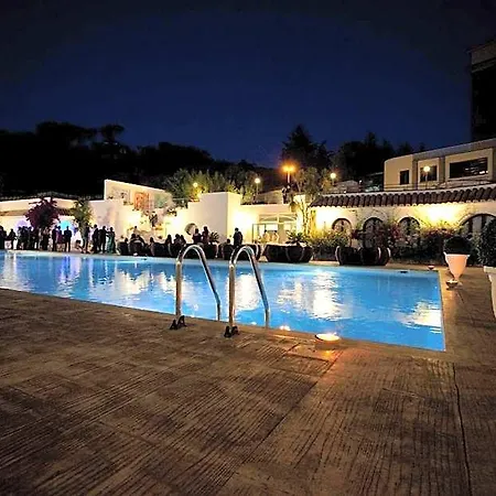 501 Hotel